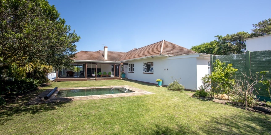 3 Bedroom Property for Sale in Nahoon Beach Eastern Cape